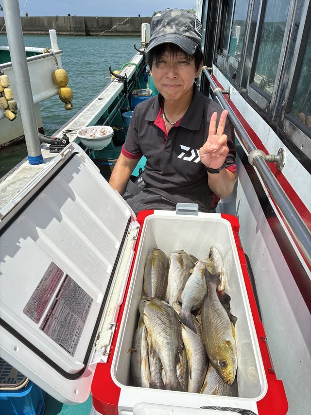 イサギ(イサキ)