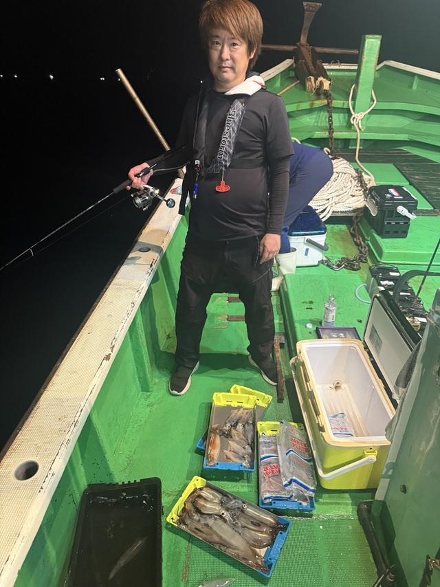 アカイカ(ケンサキイカ)