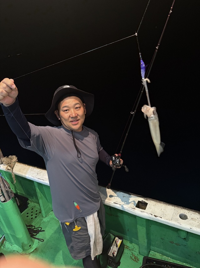 アカイカ(ケンサキイカ)