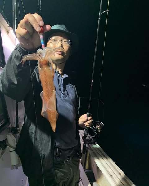 イカ(ケンサキイカ)