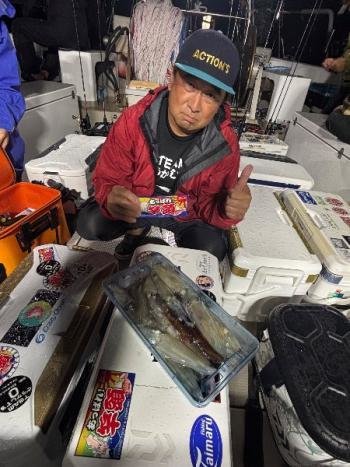 マイカ(ケンサキイカ)