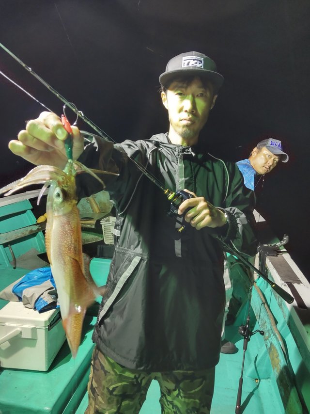 シロイカ(ケンサキイカ)