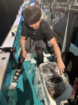 アカイカ(ケンサキイカ)