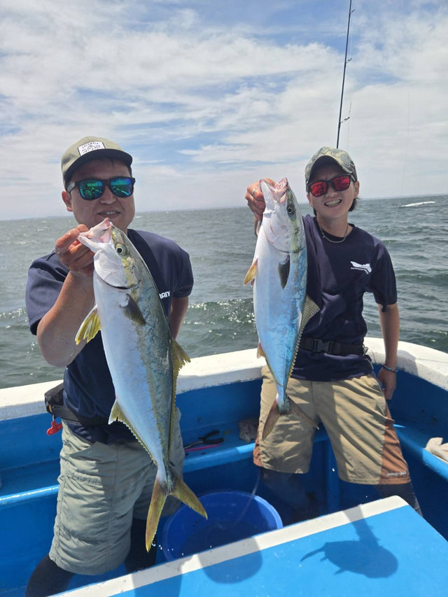 ワラサ(ブリ)・ヒラマサ