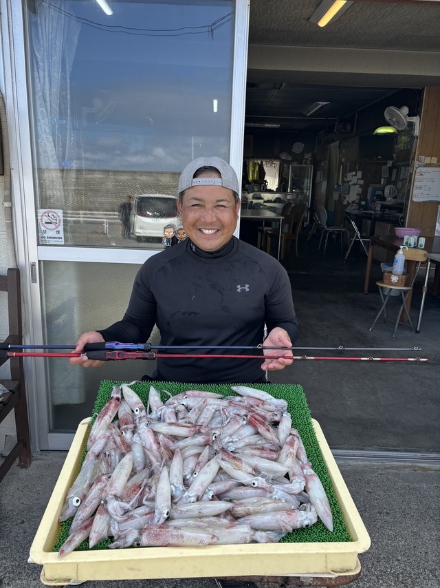 マルイカ(ケンサキイカ)