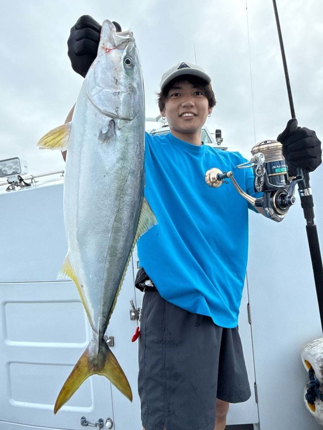 サンパク(ブリ)