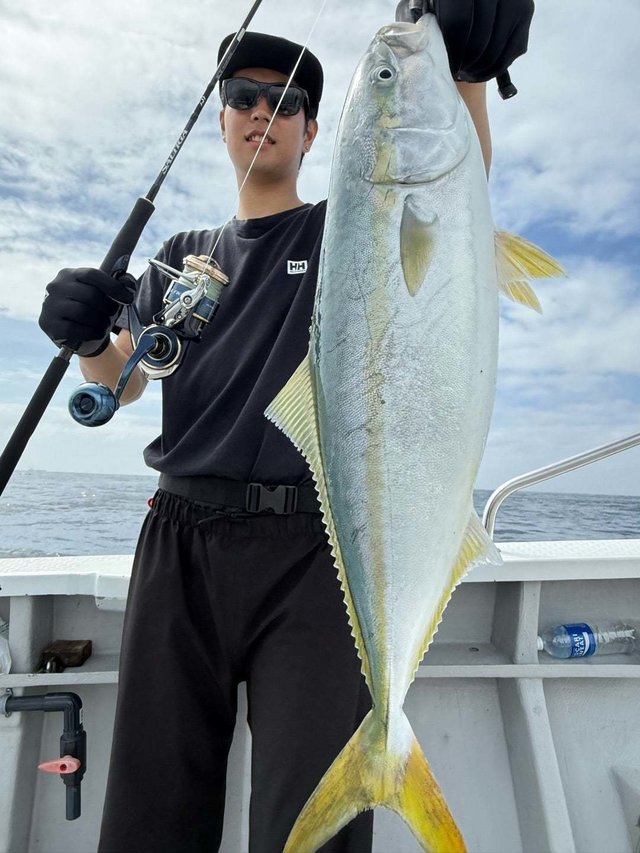 サンパク(ブリ)