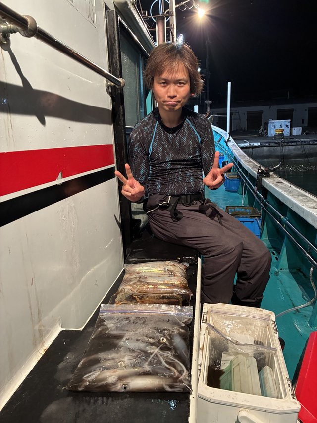 アカイカ(ケンサキイカ)