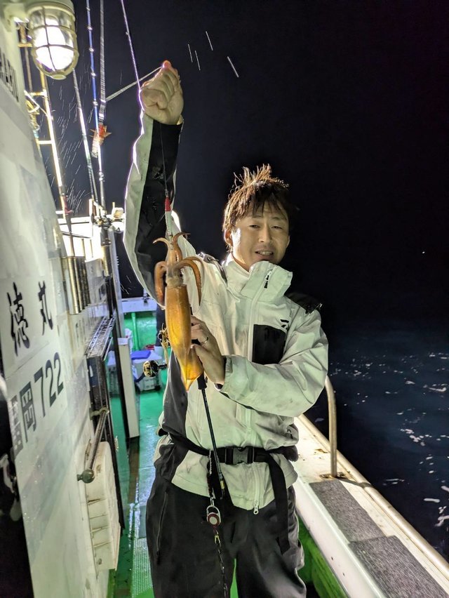 イカ(ケンサキイカ)