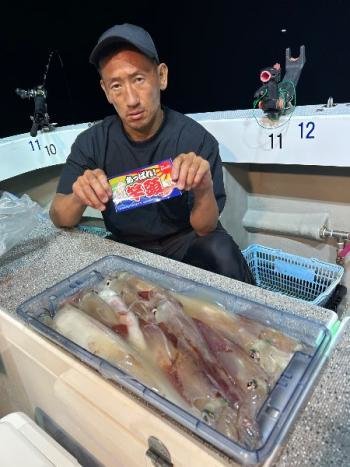 マイカ(ケンサキイカ)