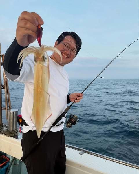 イカ(ケンサキイカ)