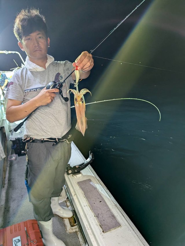 イカ(ケンサキイカ)