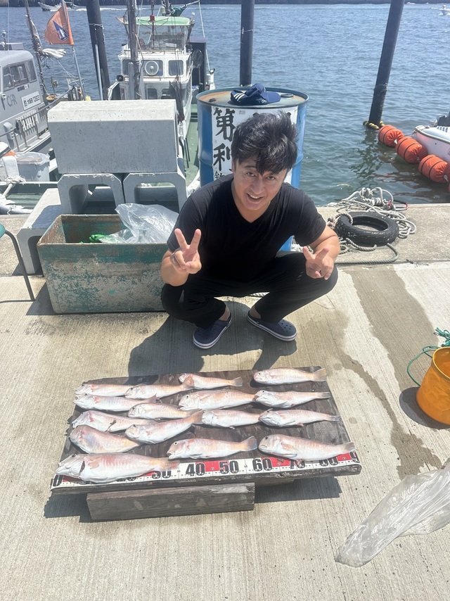 シロアマダイ・イトヨリ(イトヨリダイ)