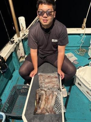 アカイカ(ケンサキイカ)・スルメ(スルメイカ)