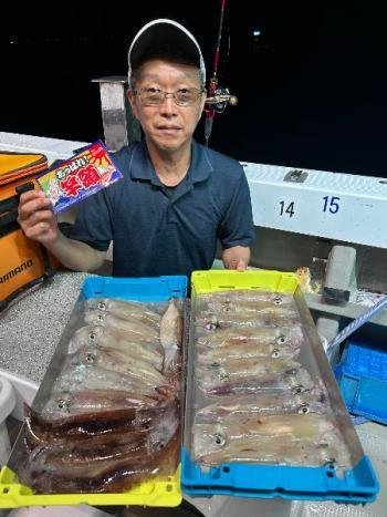 マイカ(ケンサキイカ)