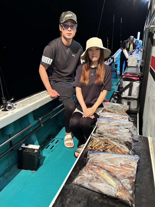 アカイカ(ケンサキイカ)