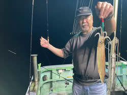 アカイカ(ケンサキイカ)