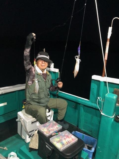 アカイカ(ケンサキイカ)