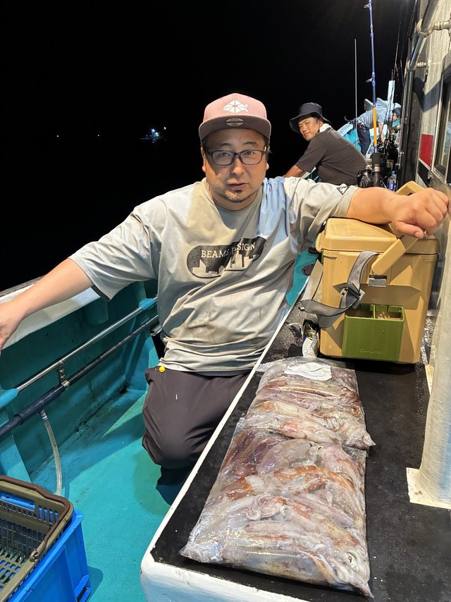 アカイカ(ケンサキイカ)