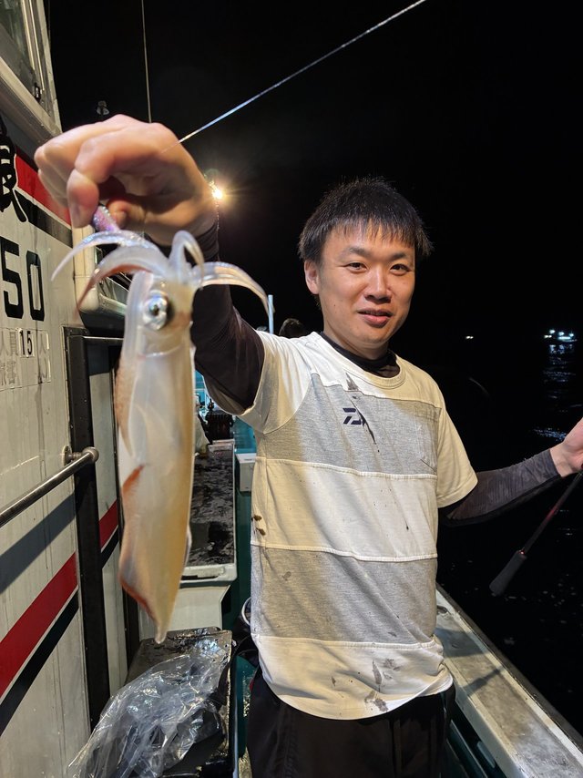 アカイカ(ケンサキイカ)