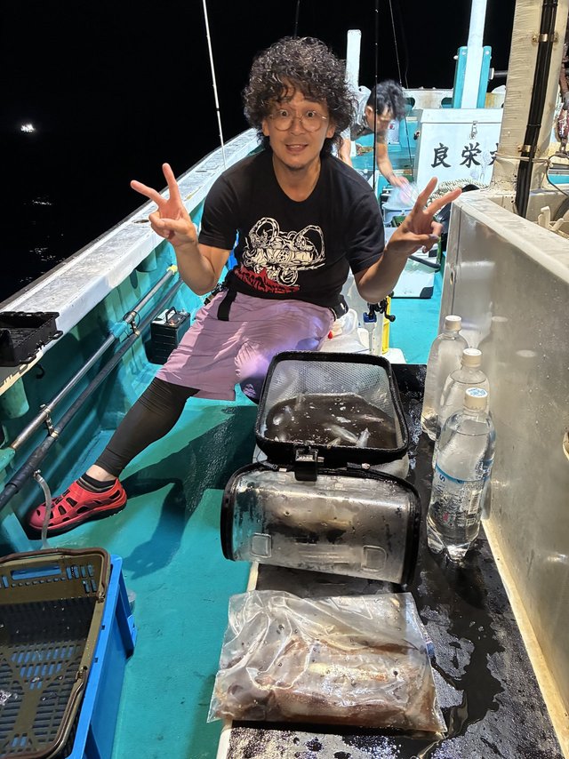 アカイカ(ケンサキイカ)