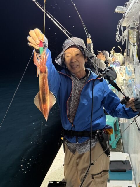 マイカ(ケンサキイカ)