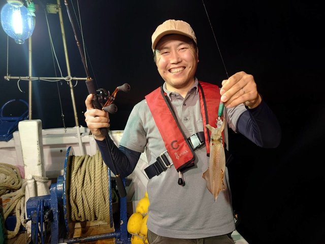 マイカ(ケンサキイカ)