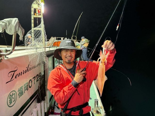 イカ(ケンサキイカ)