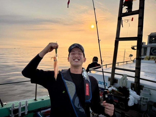 イカ(ケンサキイカ)