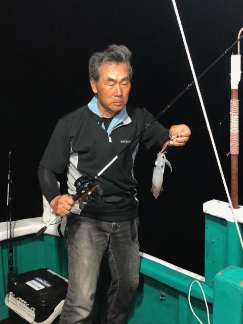 アカイカ(ケンサキイカ)