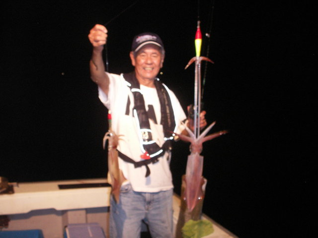 シロイカ(ケンサキイカ)