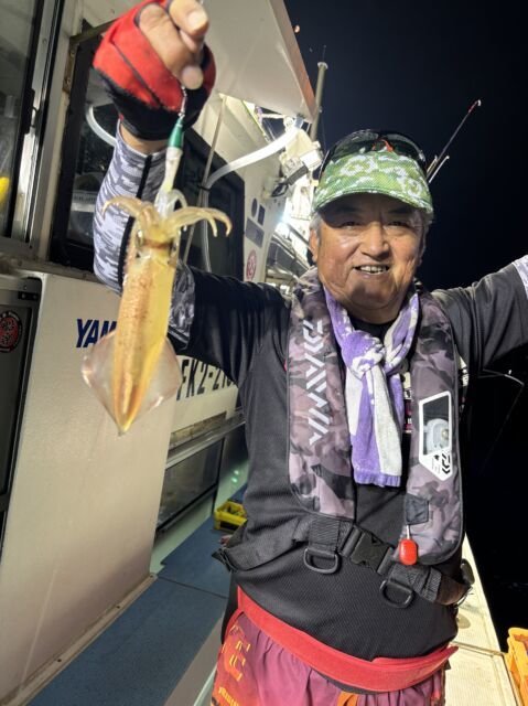 マイカ(ケンサキイカ)