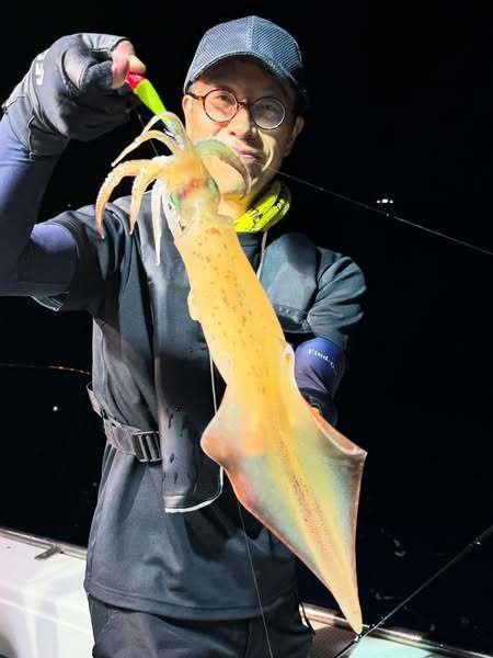 イカ(ケンサキイカ)