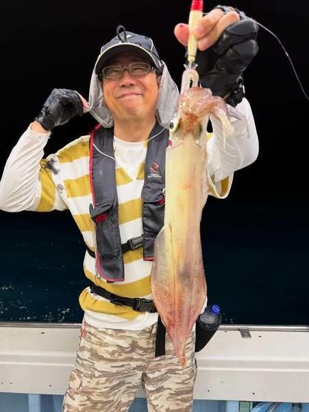 イカ(ケンサキイカ)