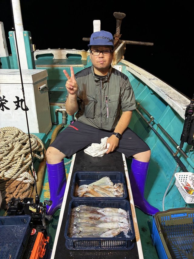 アカイカ(ケンサキイカ)