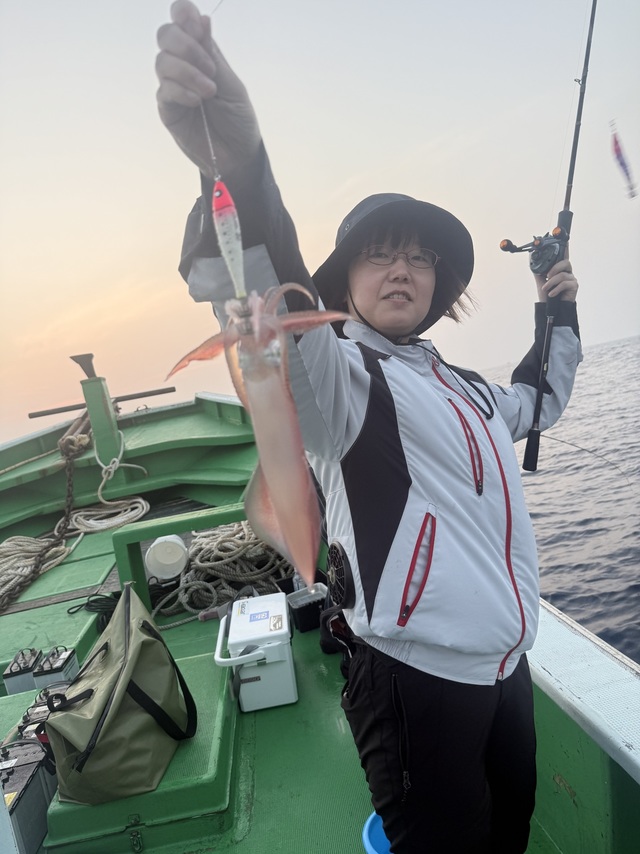 アカイカ(ケンサキイカ)