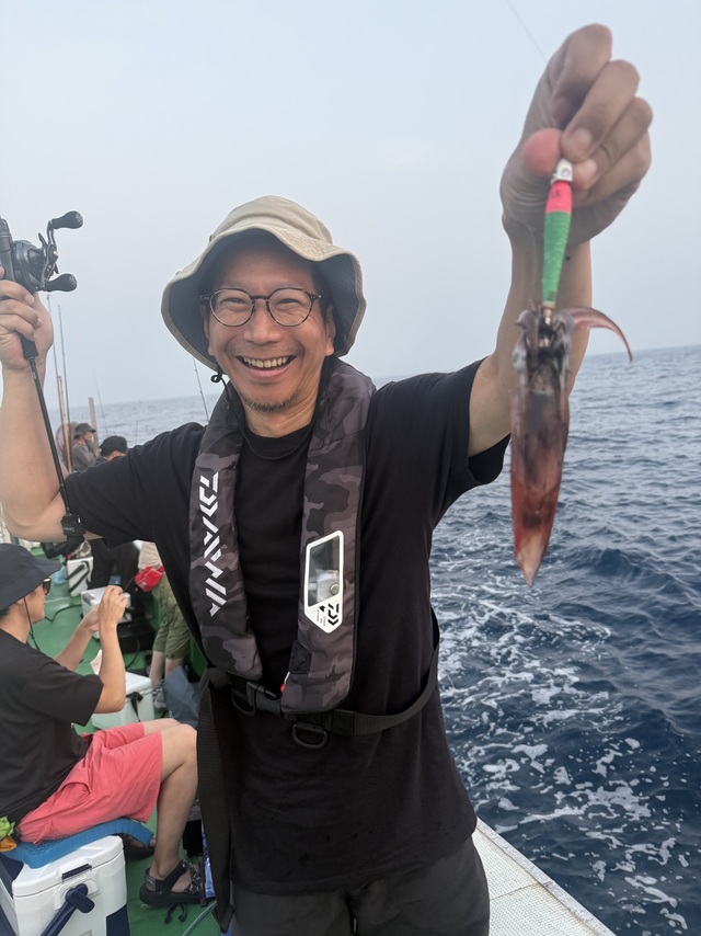 アカイカ(ケンサキイカ)