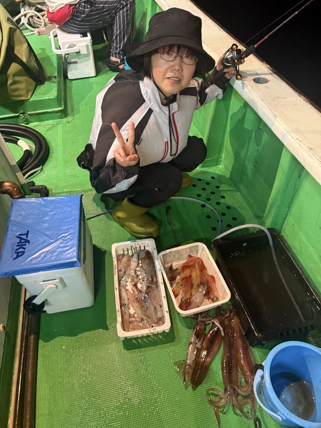 アカイカ(ケンサキイカ)・スルメイカ