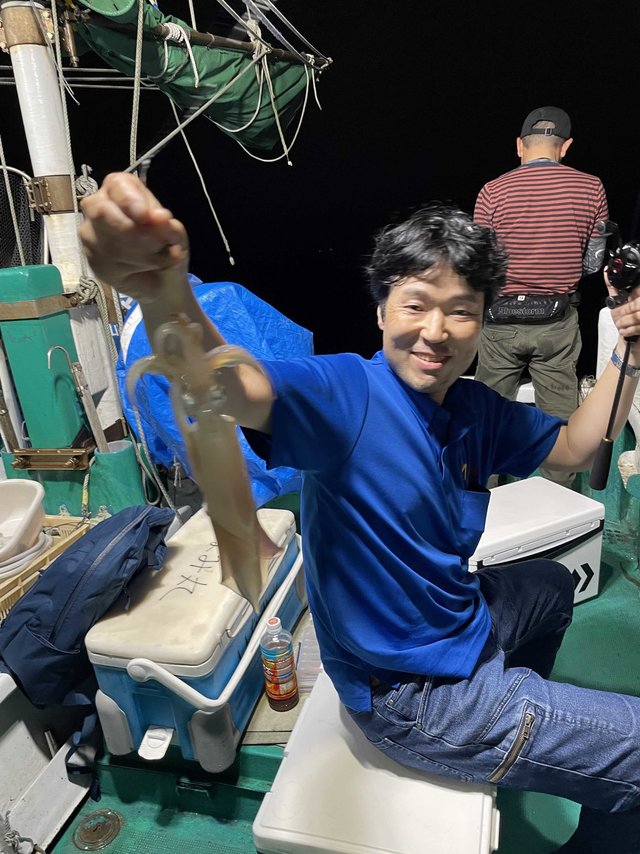 アカイカ(ケンサキイカ)