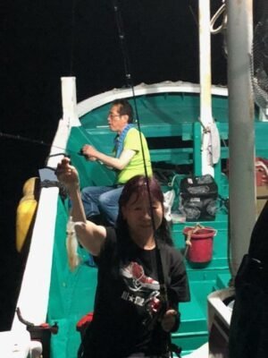 アカイカ(ケンサキイカ)