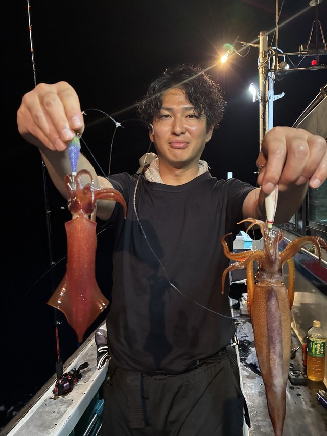 アカイカ(ケンサキイカ)