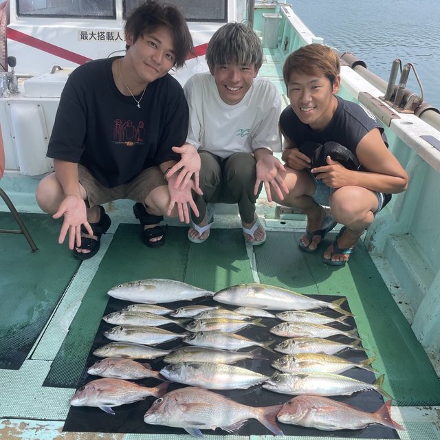 マダイ・マアジ・ハマチ(ブリ)・イサキ・マサバ