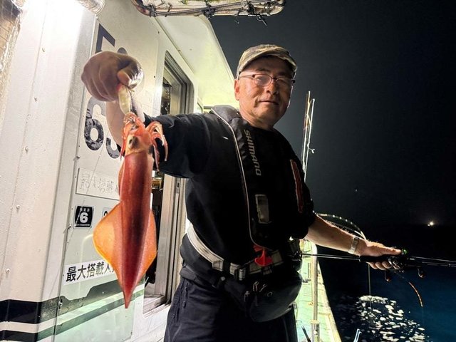 イカ(ケンサキイカ)