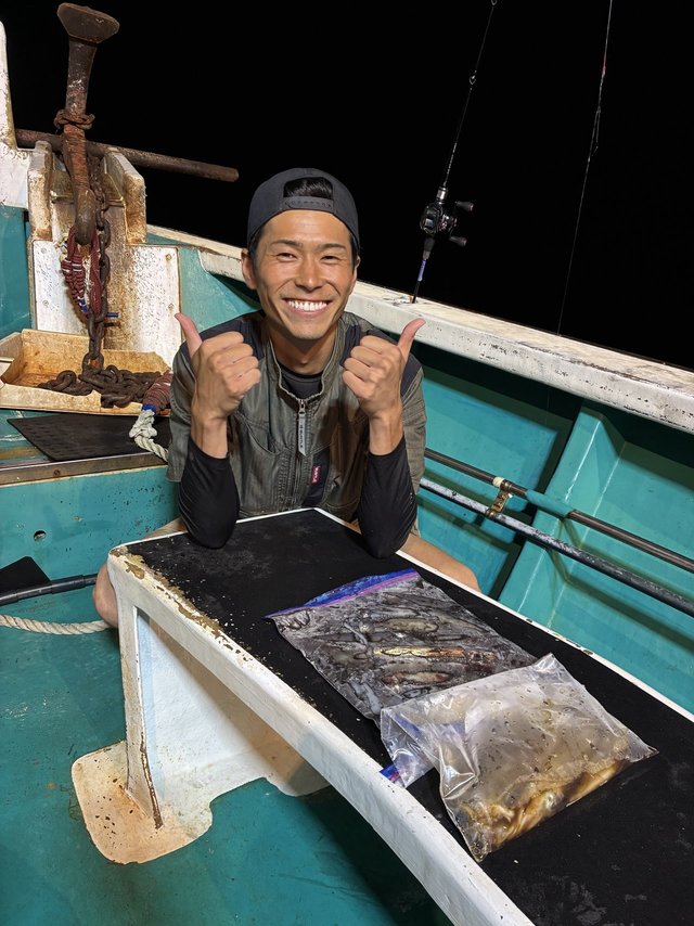 アカイカ(ケンサキイカ)