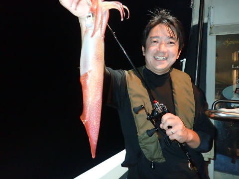 シロイカ(ケンサキイカ)