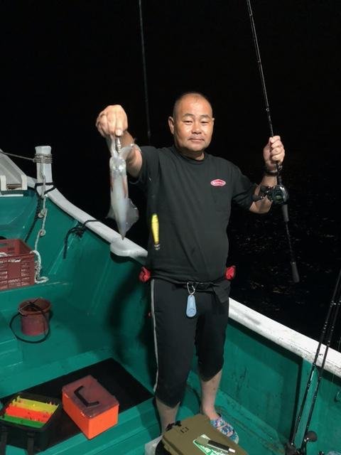 アカイカ(ケンサキイカ)