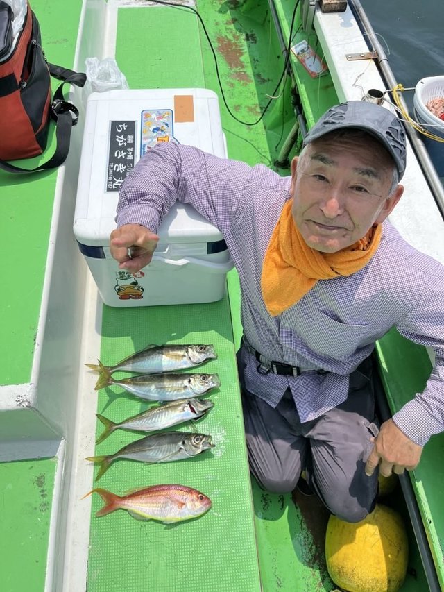 アジ(マアジ)・イトヨリ(イトヨリダイ)