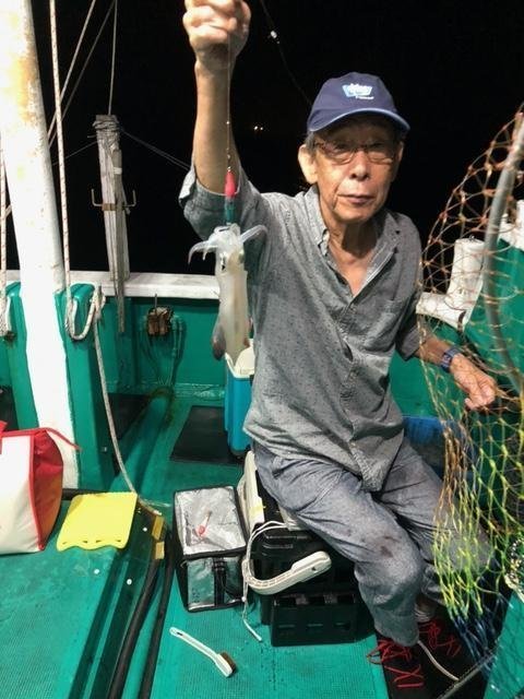 アカイカ(ケンサキイカ)