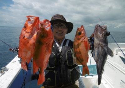 キントキ(チカメキントキ)・ソイ(クロソイ)・メバル(ウスメバル)