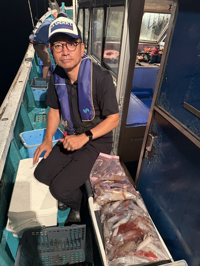 アカイカ(ケンサキイカ)